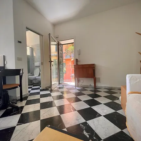 Private 1 Bedroom - Historic Center Milan