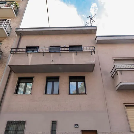 Bright Attic M4 - 2 Bedrooms Apartament *