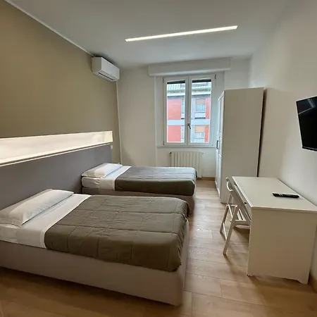 Appartement Parea House 1 *