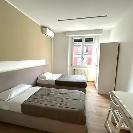 Appartement Parea House 1 *