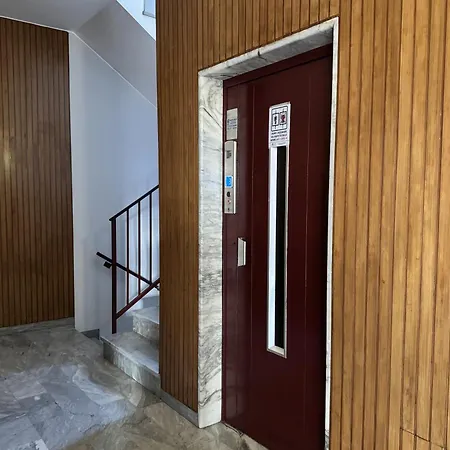 Casa Kolbe 8 , Centro M4 Apartament *