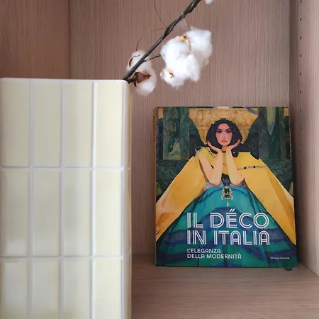 Art Deco Near Metro&navigli * Milaan