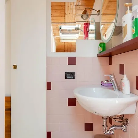 Appartamento Charming Attic In The Center Of Milan!