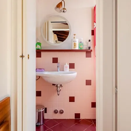Appartamento Charming Attic In The Center Of Milan! *