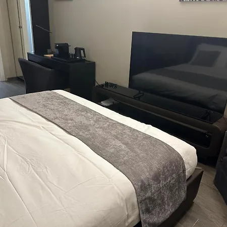 Milhouse - Vitruvio Station Milán