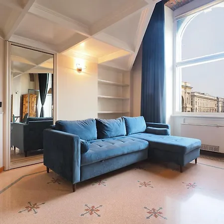 Duomo Cathedral View - Luxury Appartamento