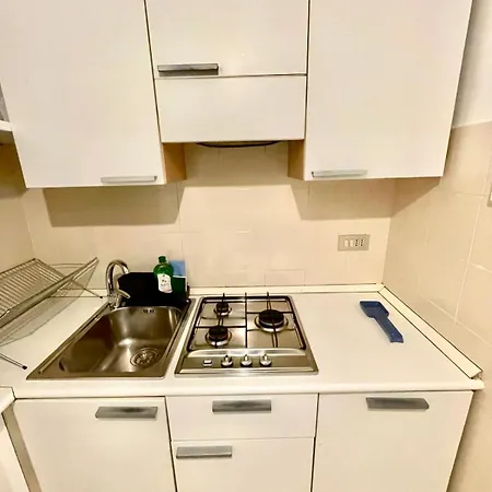 Downtown Chic - Quiet Retreat With Free Wifi & Air Conditioning Milan