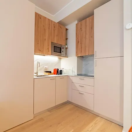 5' From Corso Sempione Elegant Milan