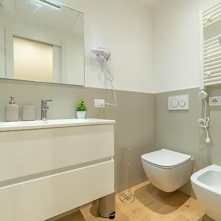5' From Corso Sempione Elegant Apartment Milan