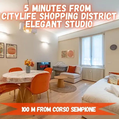 5' From Corso Sempione Elegant Milan