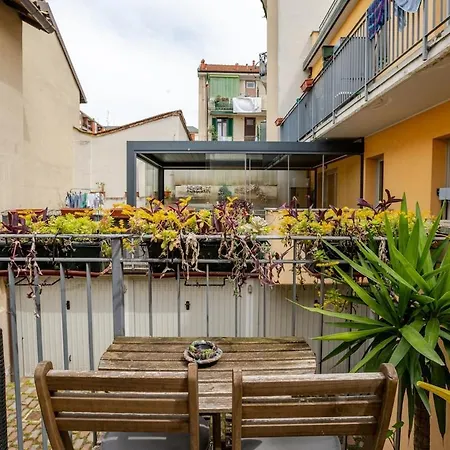 Vimercati 17 - Modern Loft - Precotto Bicocca Apartment *