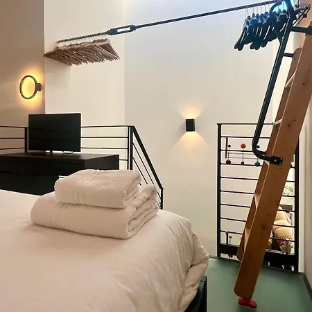 Vimercati 17 - Modern Loft - Precotto Bicocca Apartment