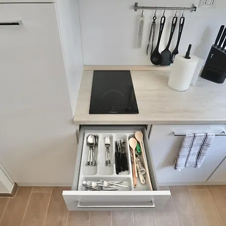 Olive - Duomo, Navigli, * Milano