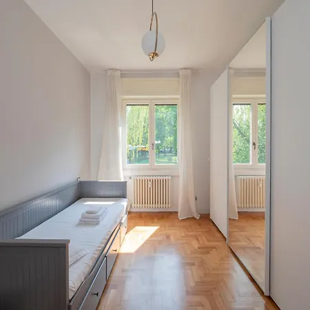 Big Close To Bocconi / Humanitas / Ieo Διαμέρισμα *