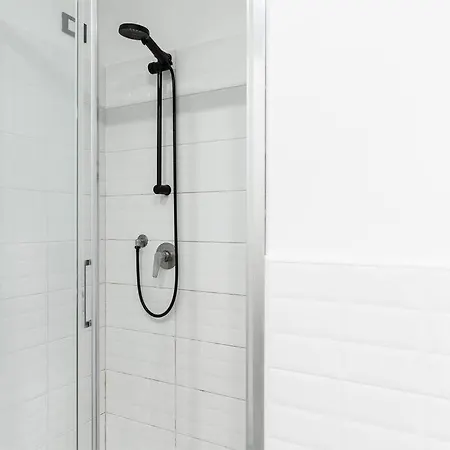 2 Minutes From Station-exclusive Open Space