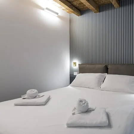 Easylife - Eleganza E Design In Porta Venezia *