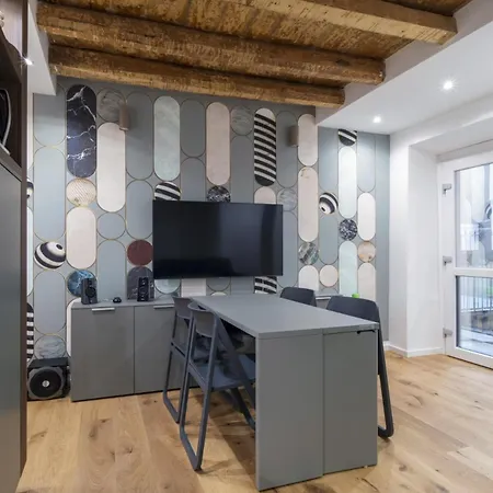 Appartamento Easylife - Eleganza E Design In Porta Venezia Milano