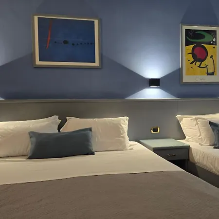 ホテル Vitruvio ミラノ