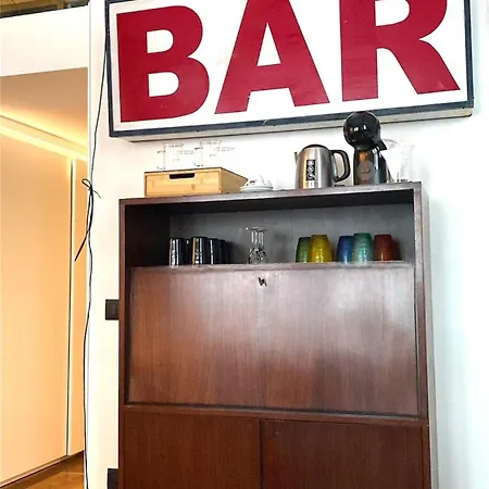 Loft Design Center, Shopping Area, Ac, Wifi, Subway M1 And M2, Airport Connected Apartment Mailand