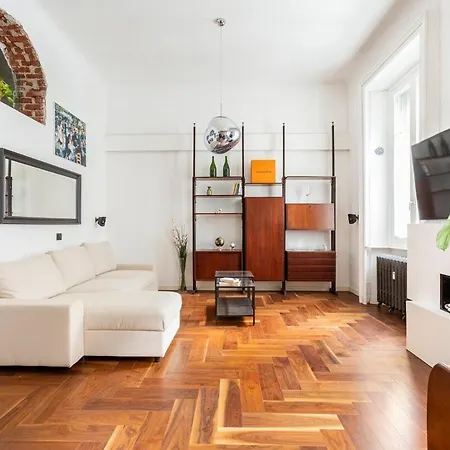 Loft Design Center, Shopping Area, Ac, Wifi, Subway M1 And M2, Airport Connected Mailand