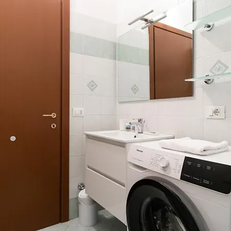 Italianway Easy - Casati 24 Daire