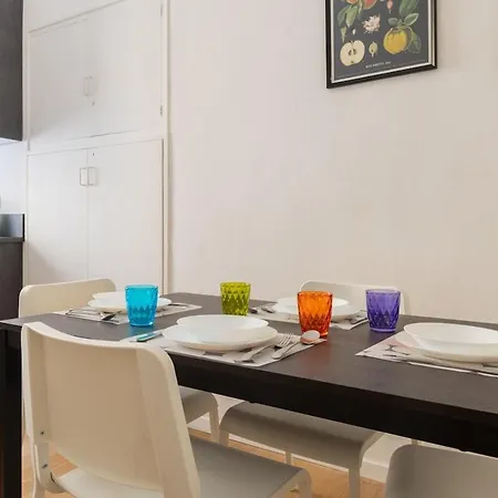 Stradivari - - By Host4u *