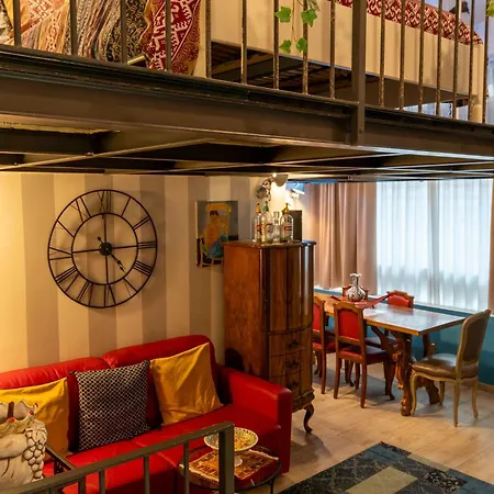 Crystal Loft Luxury アパート *