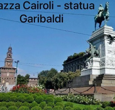 Fiori 3 Daire Milano