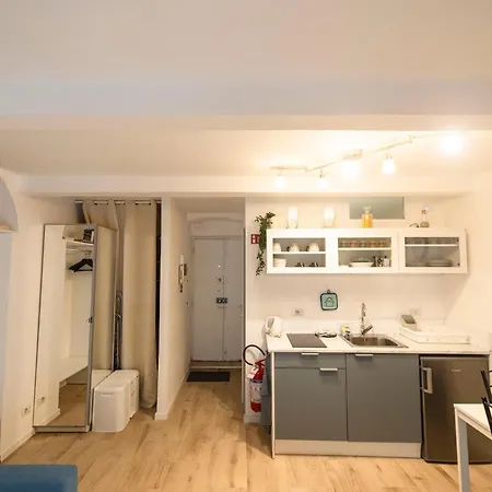 Appartamento Elegante Loft In Porta Romana Milano