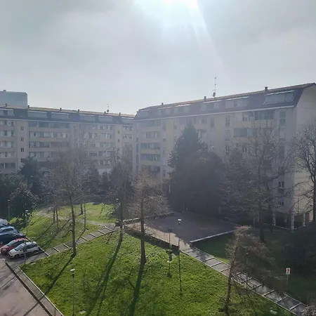 New Pop Art With Parking Appartement Milan