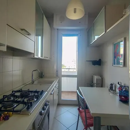 Appartement New Pop Art With Parking Milan