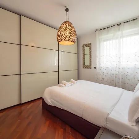 I Host - Savona 127 アパート ミラノ