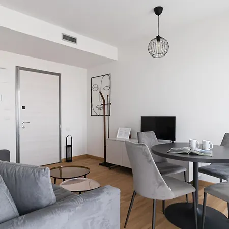 Italianway Comfort - Pasolini 70 B - Feel Uptown * Milano