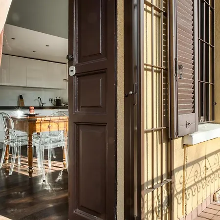 شقة Stylish Top-floor Apt; Design Disctrict *