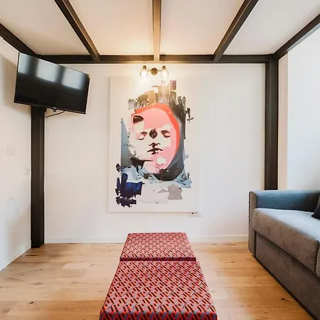 Casa In Palazzo Liberty - E Ben Collegato Daire *