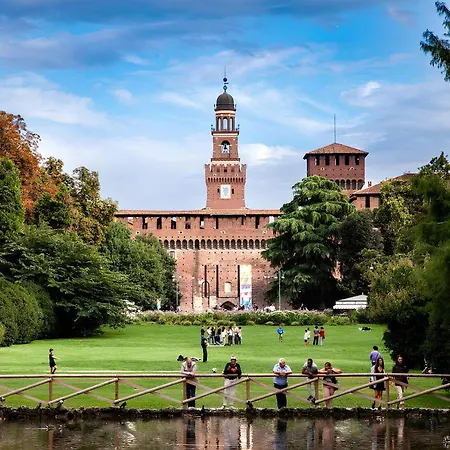 Ray 5 San Siro Mediolan