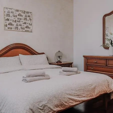 Appartement Casa Serena San Siro Free Garage &wi-fi