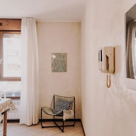 Casa Serena San Siro Free Garage &wi-fi Appartement