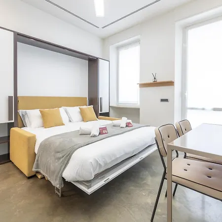 Apartamento Via Cerva 7 *