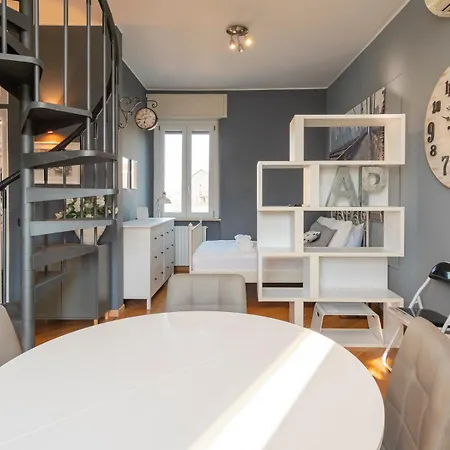 De Angeli San Siro Penthouse With Terraces Appartement Milaan