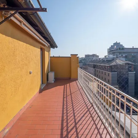 De Angeli San Siro Penthouse With Terraces Appartement