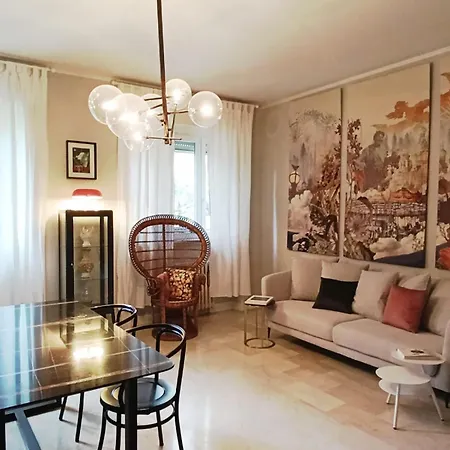 Apartman Isola Trendy Retreat - Large Flat, *