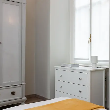 Da Laura - Center - M1 Station Apartmán
