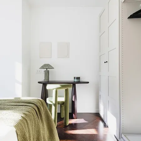 Easylife - - Medici 5 P4s - Duomo *