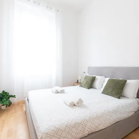 Casa 500 Family & Friends - M3 10 Minutes To Duomo *