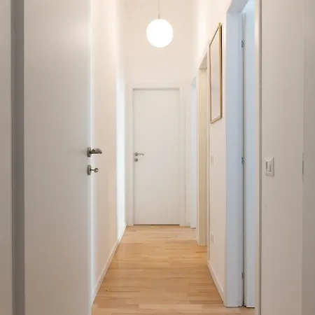 شقة Casa 500 Family & Friends - M3 10 Minutes To Duomo *