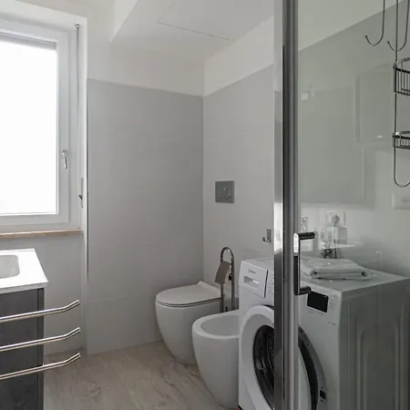 Italianway Comfort - Copernico 47 B * Милан