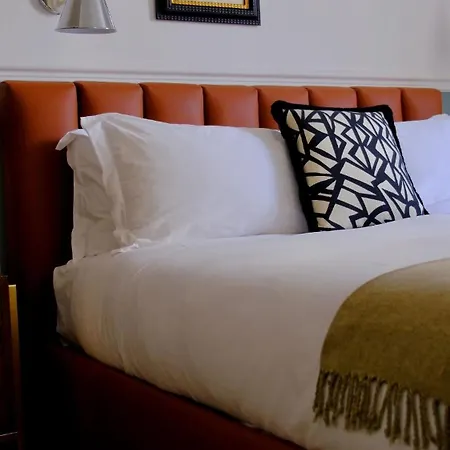 Dh Spiga מילאנו