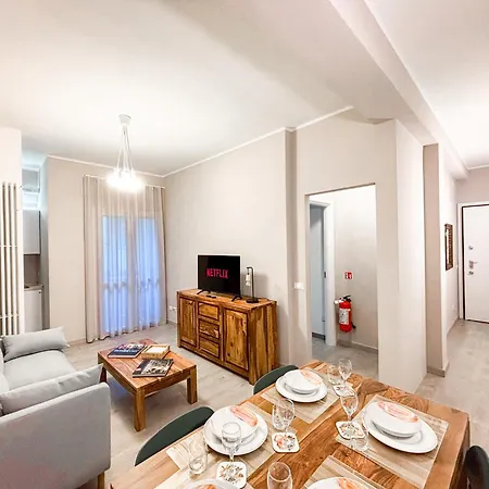 Nel Cuore Di Via Tortona Διαμέρισμα *