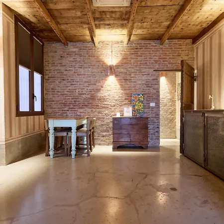 Flower Moon - Boutique Loft With Jacuzzi מילאנו